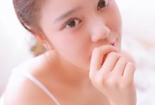 极品美女学生妹吊带美乳性感写真-套图岛