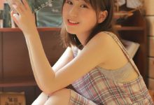 清新温婉美女格子裙私房图片-套图岛