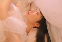 蕾丝美女大胆透视真空诱惑写真-套图岛
