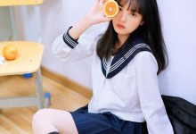 水手服美女清纯养眼教室写真图片-套图岛