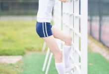 长腿美女白嫩诱人校园写真图片-套图岛