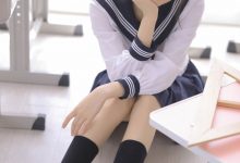 校园制服美女性感学院风诱惑美女图片-套图岛