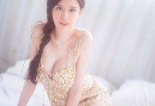 绝色美女丰满事业线性感长腿写真-套图岛