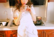 极品美女厨娘细长美腿诱惑写真-套图岛