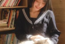 清纯美女水手服诱人写真图片-套图岛