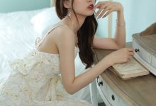 [YALAYI雅拉伊]2021.08.06 NO.823 自由的孤独 佳佳[42+1P／324MB]-套图岛