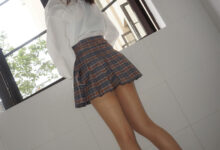 妖精视觉 NO.137 苏苏 冰莹水晶丝袜[69P／41.2MB]-套图岛