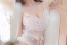 Coser小姐姐过期米线线喵 Vol.129 凡尔赛公主 [52P-79MB]-套图岛