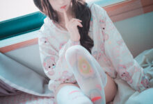 DJAWA_Bambi - The cat I picked up turned into a girl [136P-2.46G]-套图岛