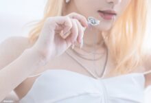 南桃Momoko NO.74 白色制服 [9P-25MB]-套图岛