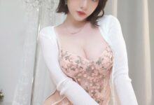 雯妹不讲道理- 自拍牛仔裤 [28P-83.1MB]-套图岛