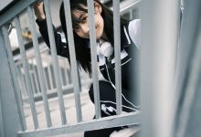 [YITUYU艺图语]2022.04.06 校服 飞鸟咕咕-[22+1P／526MB]-套图岛