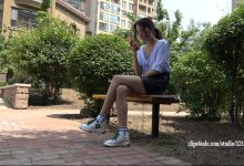 [K&M]丝足视频 NO.0011 运动鞋白色脏袜子[1V／0.99GB]-套图岛