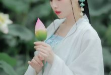 [YITUYU艺图语]2022.06.16 采莲曲 _喵喵家的小鱼干_[22+1P／393MB]-套图岛