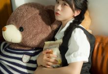 [YITUYU艺图语]2022.07.12 秘密说给小熊听 可爱泡泡呀[33+1P／308MB]-套图岛