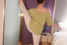 [ROSI艺学妹]2021.10.30 NO.242[48+1P／67.2MB]-套图岛