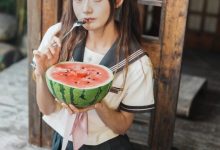 [YITUYU艺图语]2022.07.21 夏天的甜 兔子Zzz不吃胡萝卜[25+1P／153MB]-套图岛