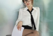 [IESS异思趣向] 2022.09.20 丝享家 .1213 小婕《可甜可盐眼镜娘》[93P-97.5M]-套图岛