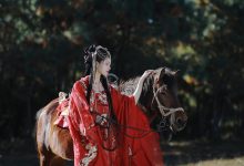 [YITUYU艺图语]2023.01.13 夕阳流火风舞沙，落日余晖映彩霞 吾岁[23+1P／461MB]-套图岛