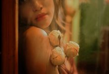 [YITUYU艺图语]2023.01.14 透过玻璃的情话 梅梅[26+1P／254MB]-套图岛