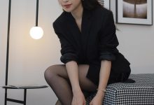 [IESS异思趣向] 2023.07.27 丝享家 1491 小婕《黑金高跟鞋》[82P-105.6M]-套图岛