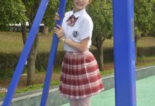 初夏女神 NO.099 双双 大红JK套[130P+1V／4.98GB]-套图岛