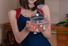 咬人小小兔 - 六月作品『奶嘴死库水』Gee [73P+1V-1.42G]-套图岛