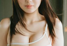 沢口愛華の写真集 清純な輝きと大人の魅力が共存する 『innocent white』-套图岛